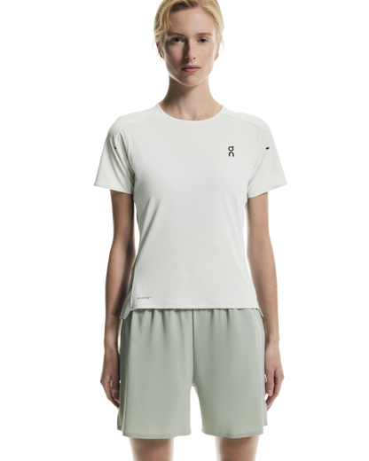 Womens On 5" Performance Shorts