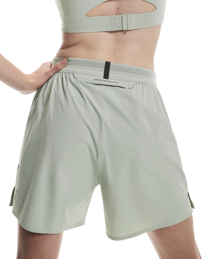 Womens On 5" Performance Shorts