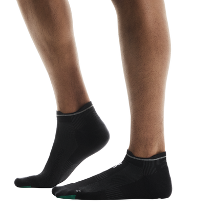 On Elite Run Sock Low