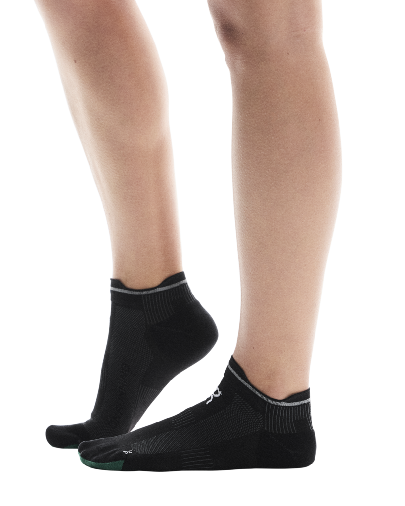 On Elite Run Sock Low