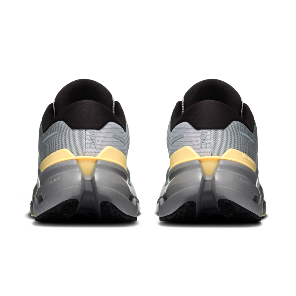 Mens On Cloudrunner 3