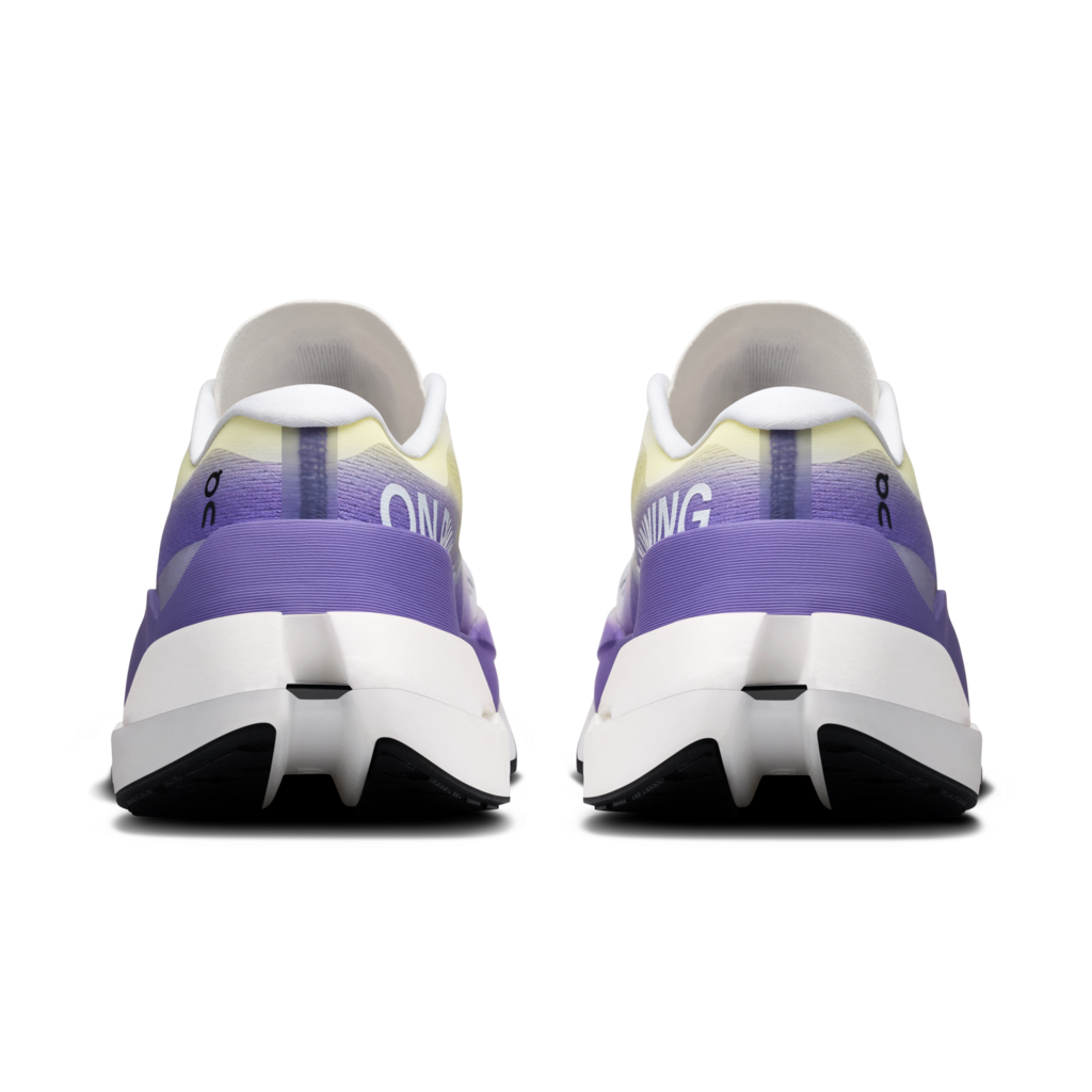 Womens On Cloudboom Max