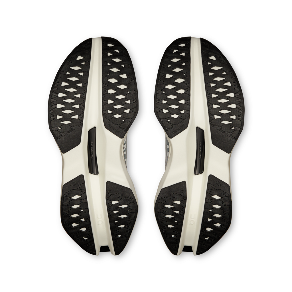 Womens On Cloudboom Max