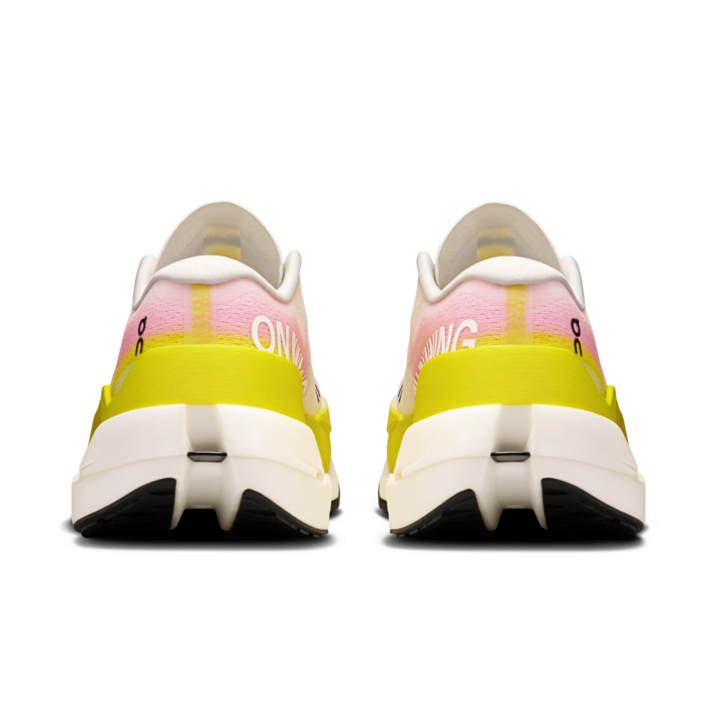 Womens On Cloudboom Max