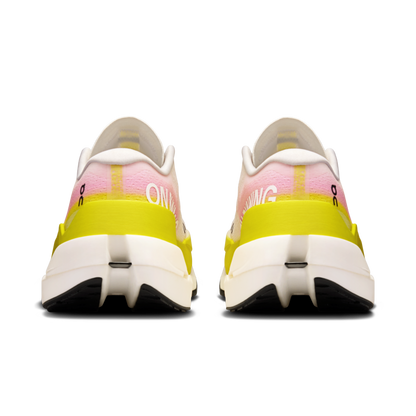 Womens On Cloudboom Max