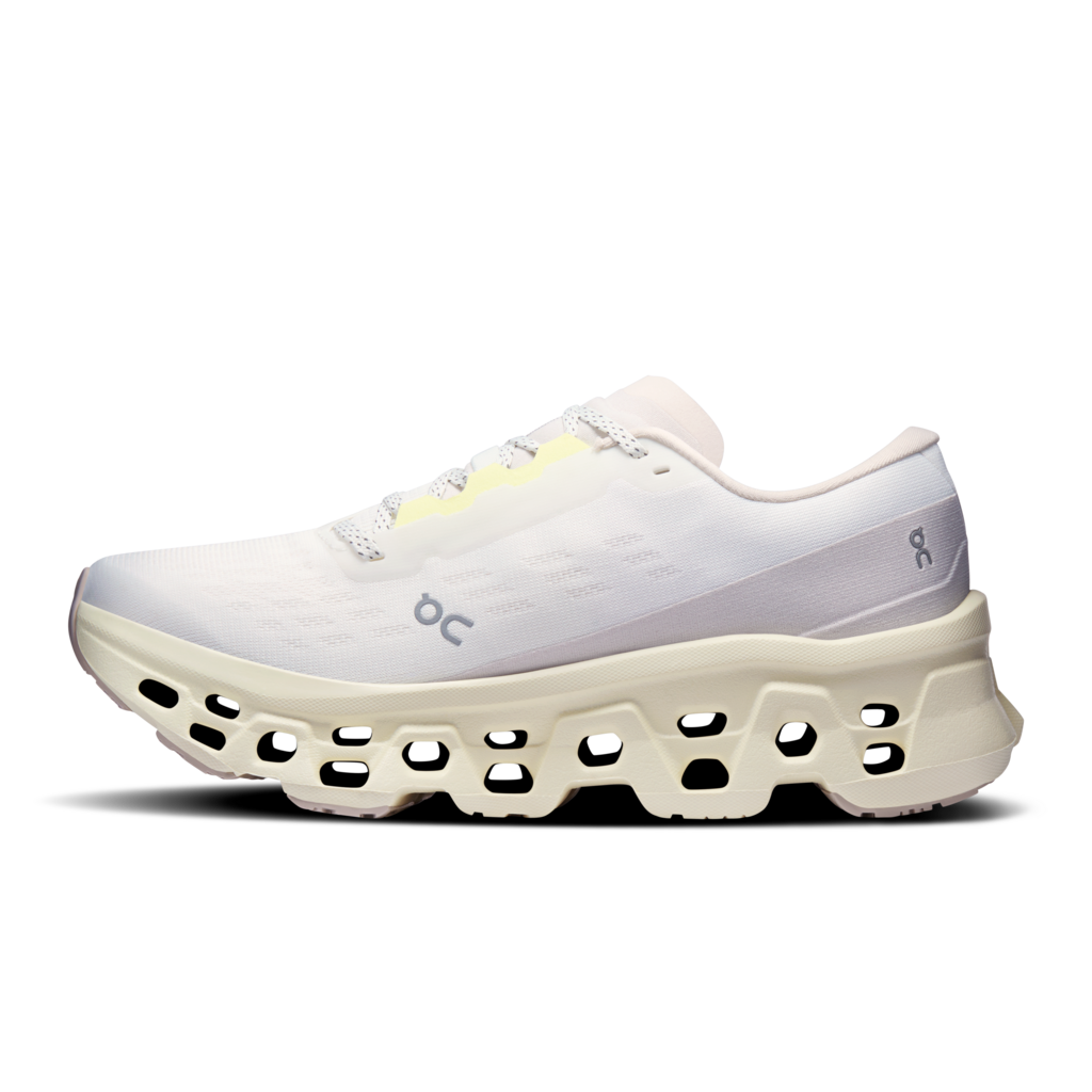 Womens On Cloudmonster 3