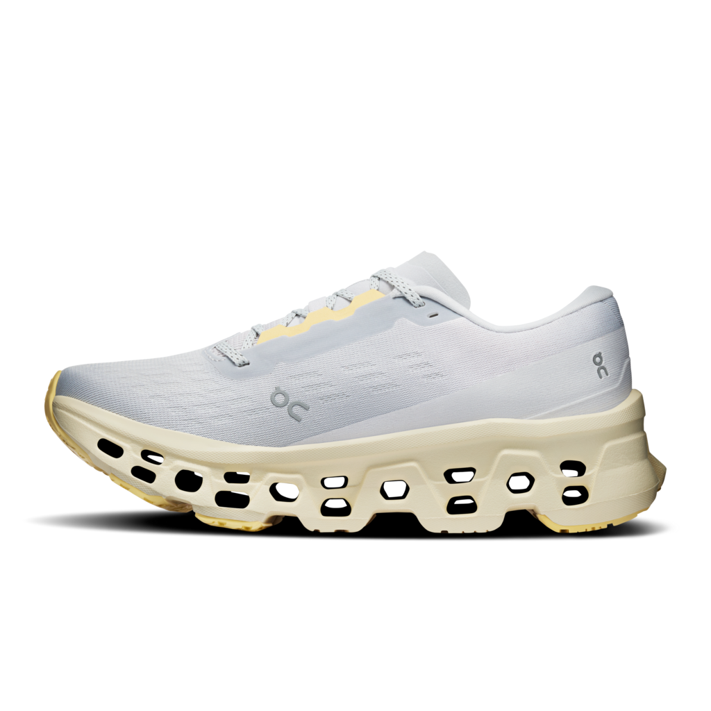 Womens On Cloudmonster 3