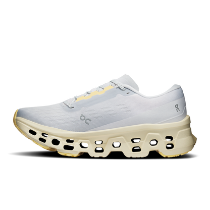 Womens On Cloudmonster 3