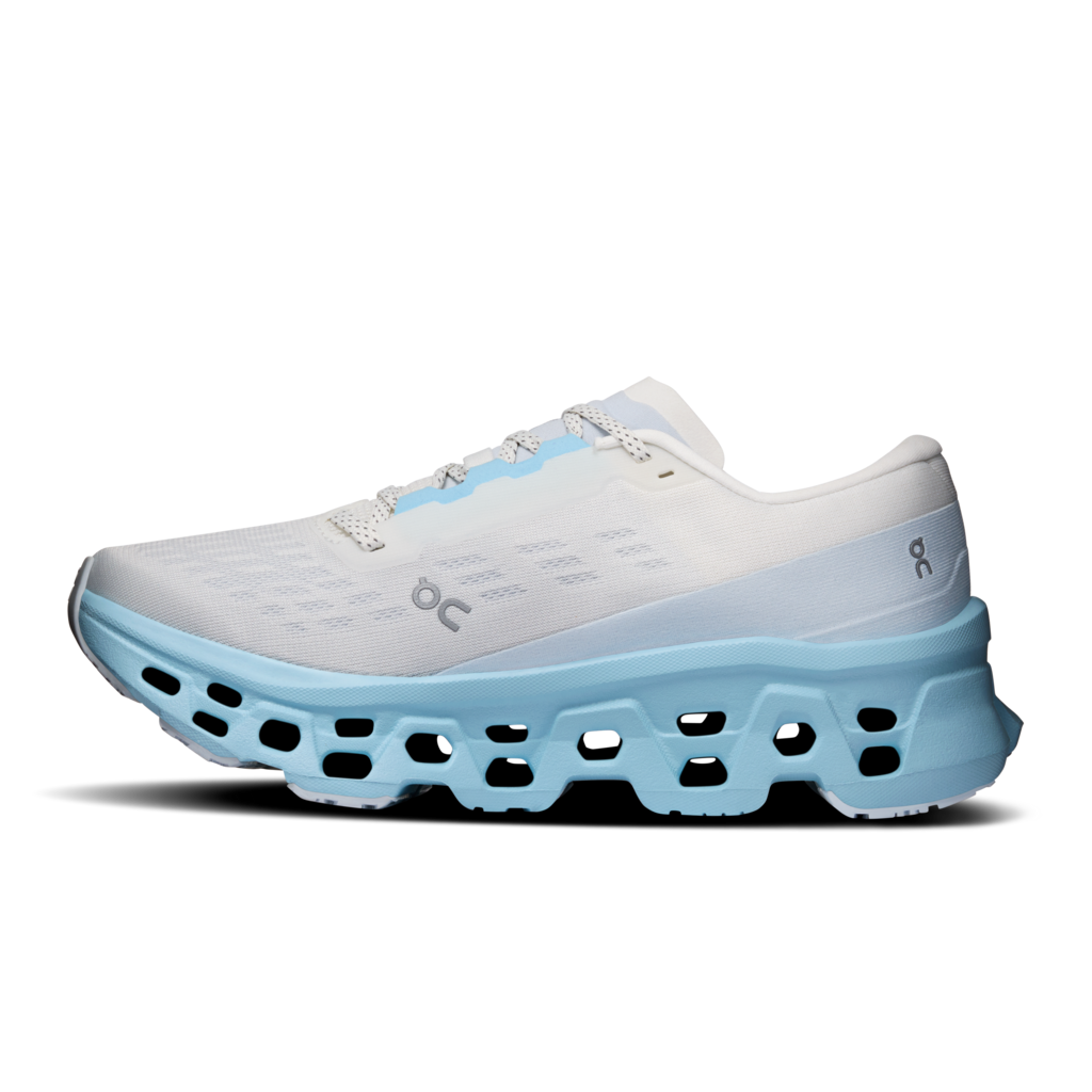 Womens On Cloudmonster 3
