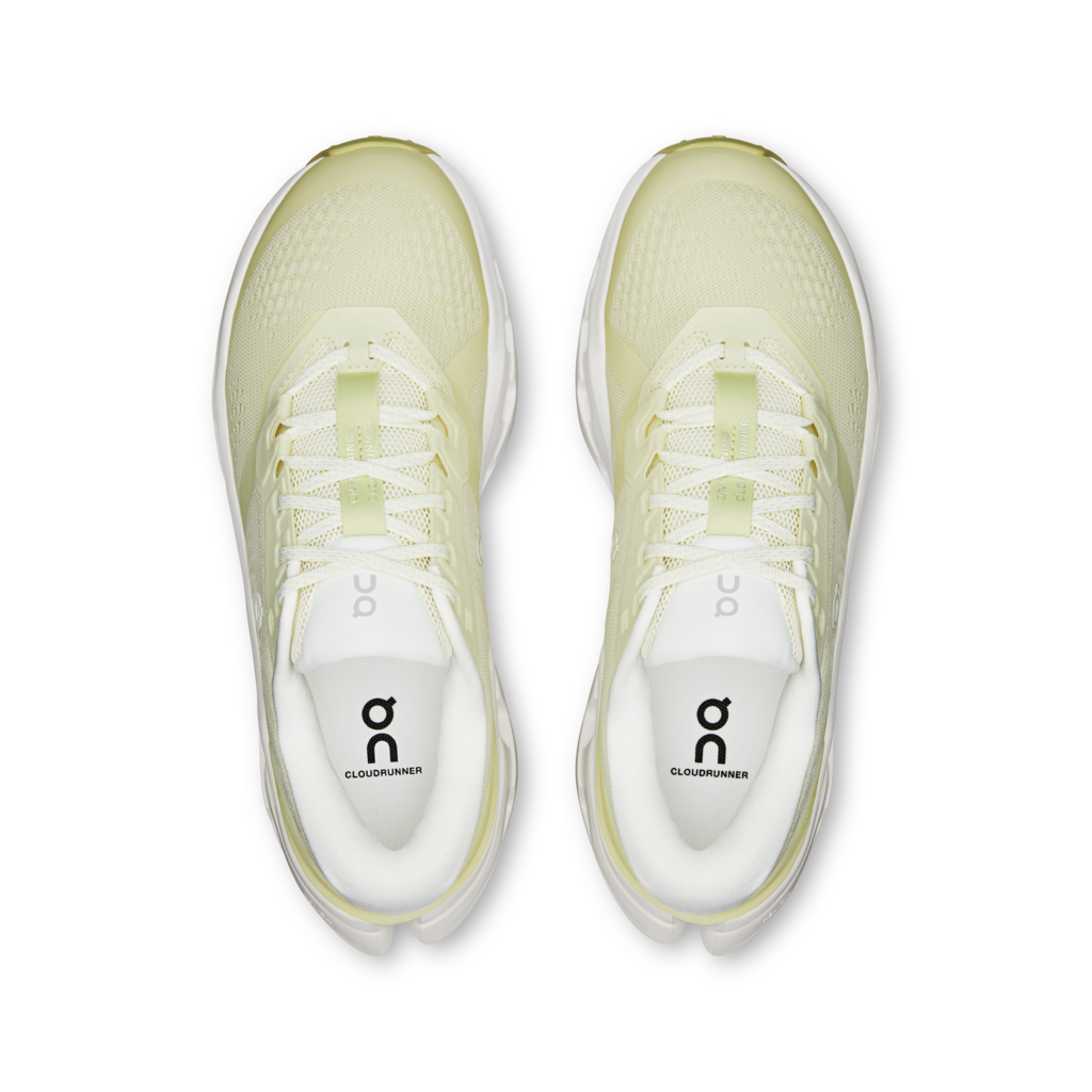 Womens On Cloudrunner 3