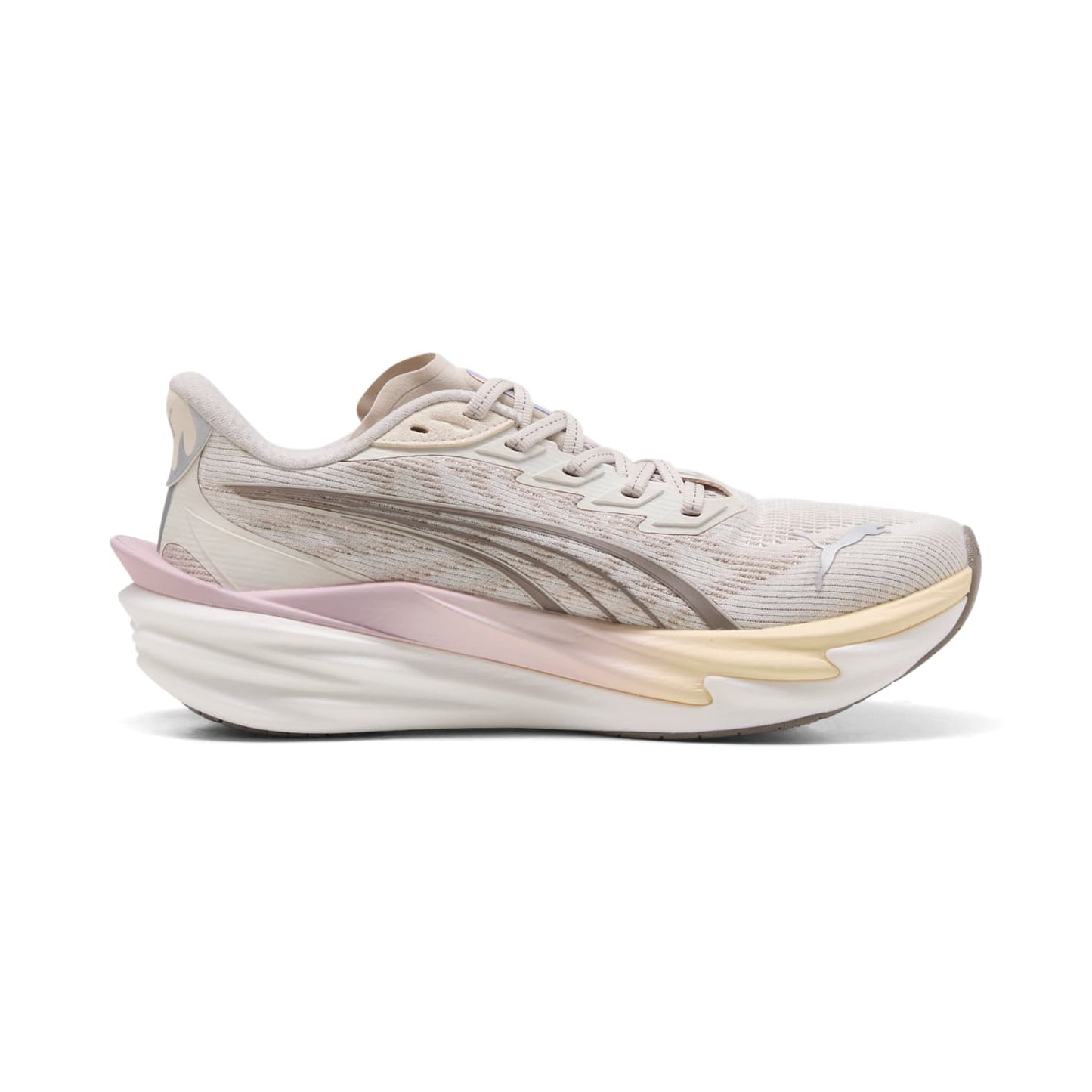 Womens Puma Deviate NITRO 4