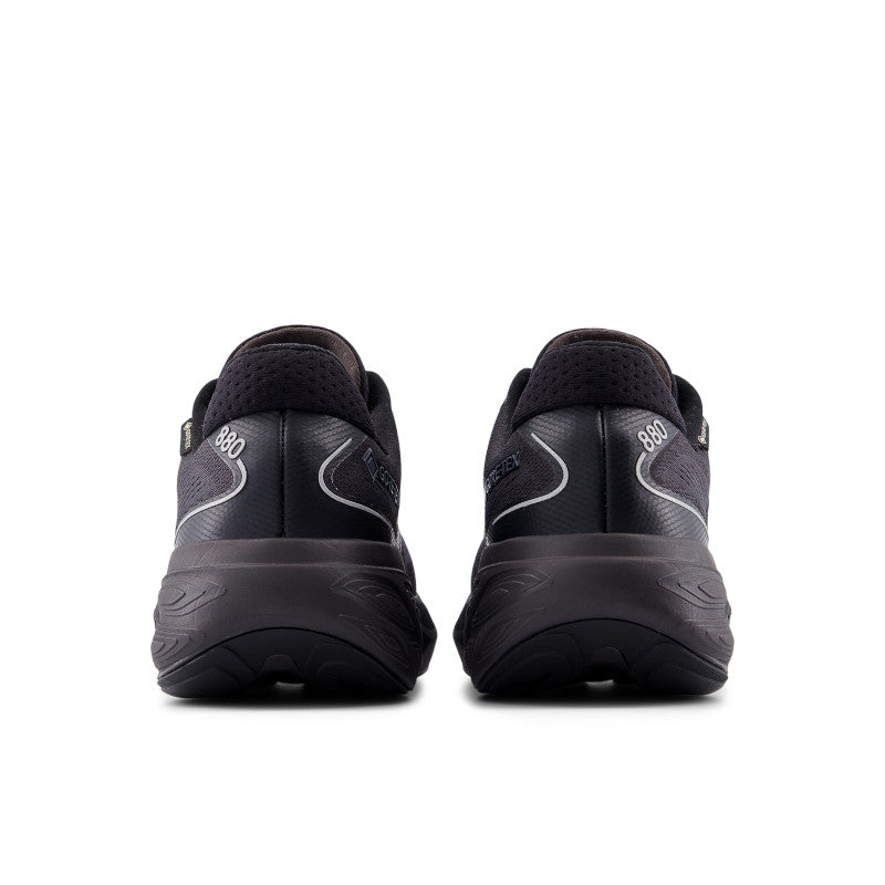 Mens New Balance Fresh Foam X 880 v15 (2E Wide) GORE-TEX
