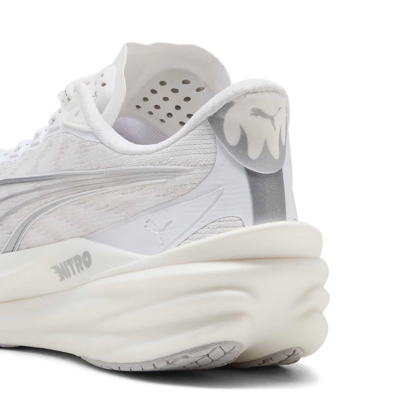 Womens Puma Deviate NITRO 4