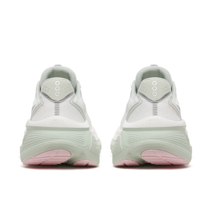 Womens Saucony Hurricane 26