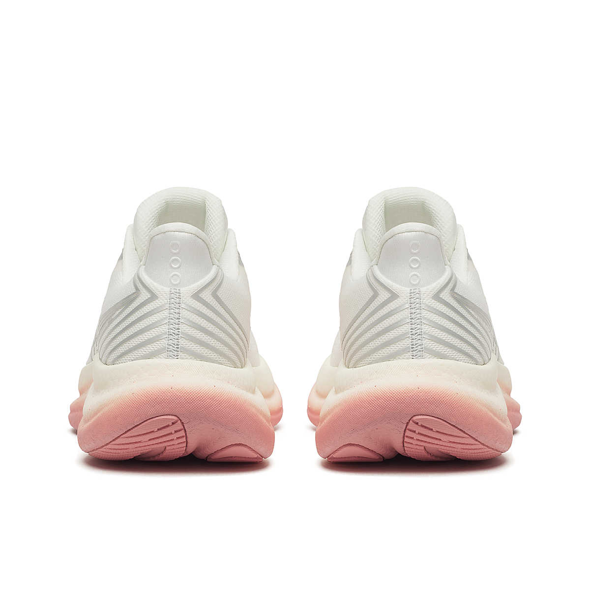 Womens Saucony Triumph 23