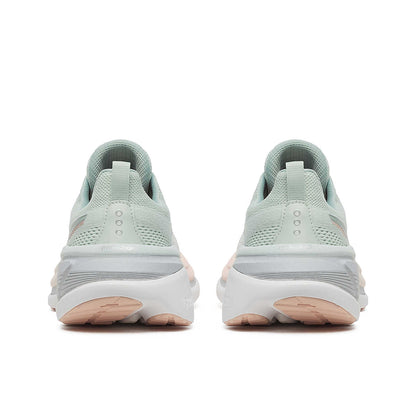 Womens Saucony Hurricane 25