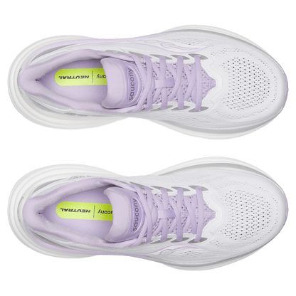 Womens Saucony Triumph 24