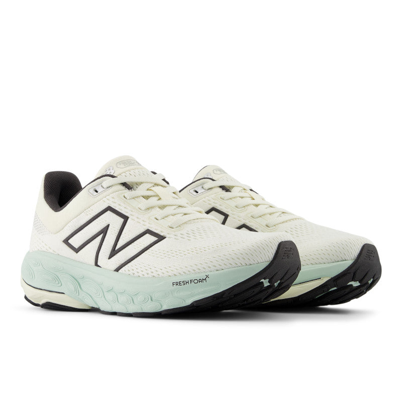 Womens New Balance Fresh Foam X 860 v14 (D Wide)