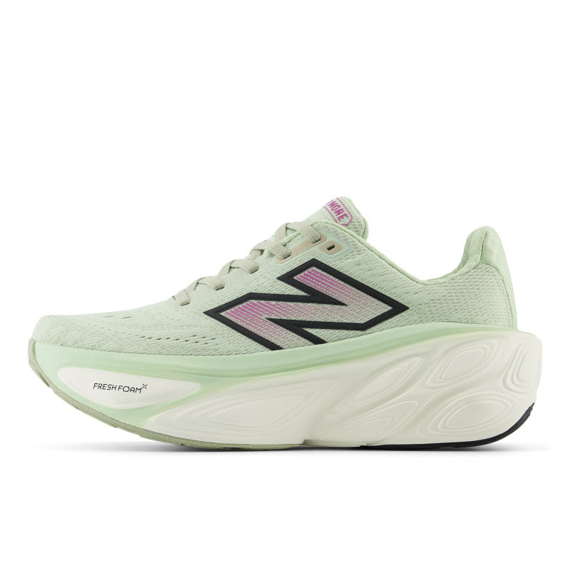 Womens New Balance Fresh Foam X More V5 (D Wide)