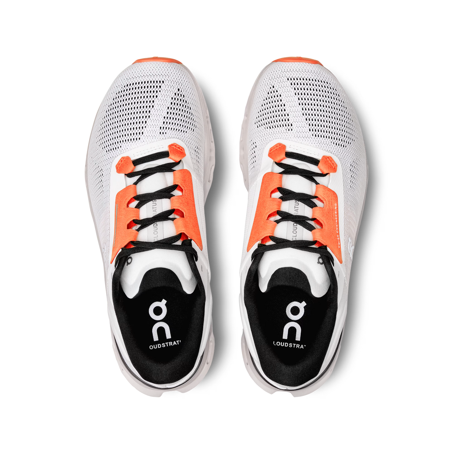 Womens On Cloudstratus 3