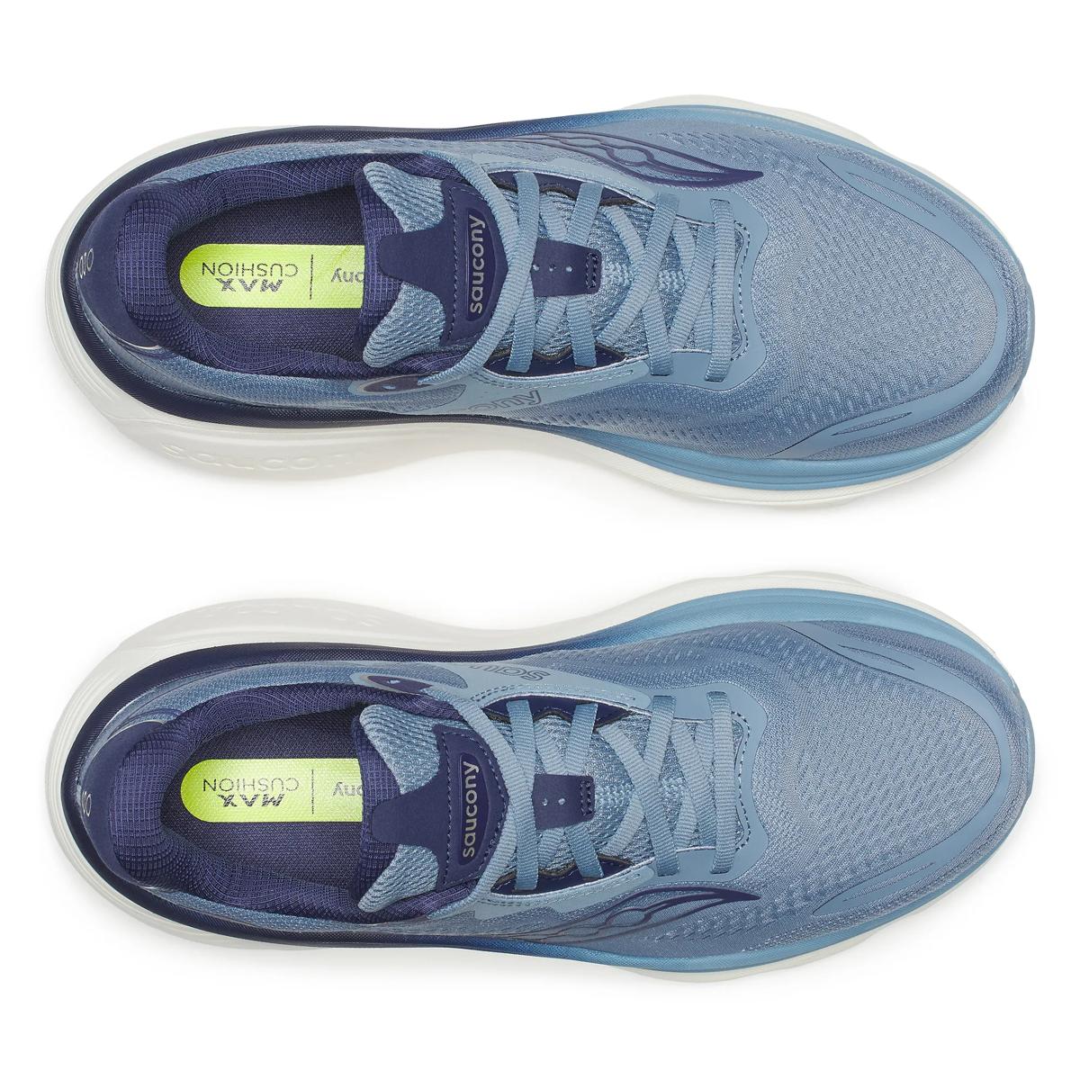 Mens Saucony Hurricane 26 (2E Wide)