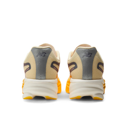 Womens New Balance SuperComp Elite V6